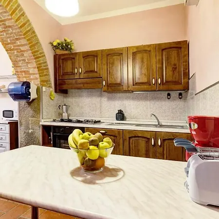 别墅 Fratticciola Sleeps 26 Pool Air Con Wifi