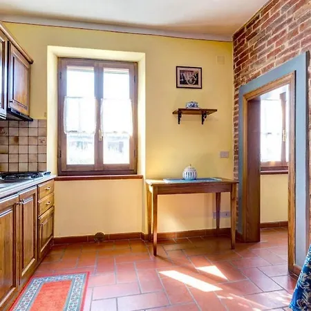 别墅 Fratticciola Sleeps 26 Pool Air Con Wifi
