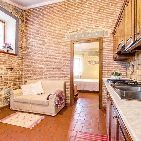 别墅 Fratticciola Sleeps 26 Pool Air Con Wifi