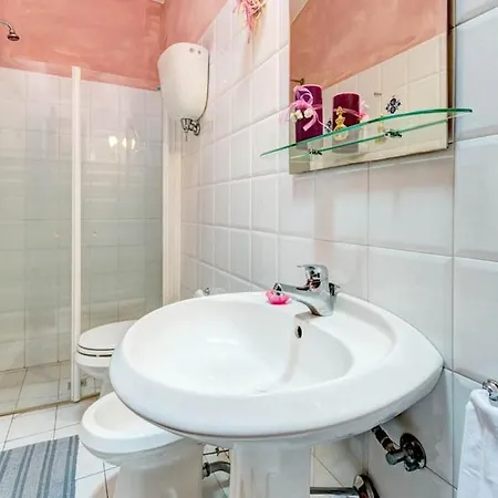 Fratticciola Sleeps 26 Pool Air Con Wifi * 哥尔顿